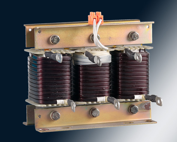 NMCKSG低壓 NMCKSC高壓電容器串聯(lián)電抗器在補(bǔ)償容性無(wú)功功率的時(shí)候，往往會(huì)受到諧波電流，合閘涌流及操作過(guò)電壓的影響，造成電容器損壞和功率因數(shù)降低，為此需…